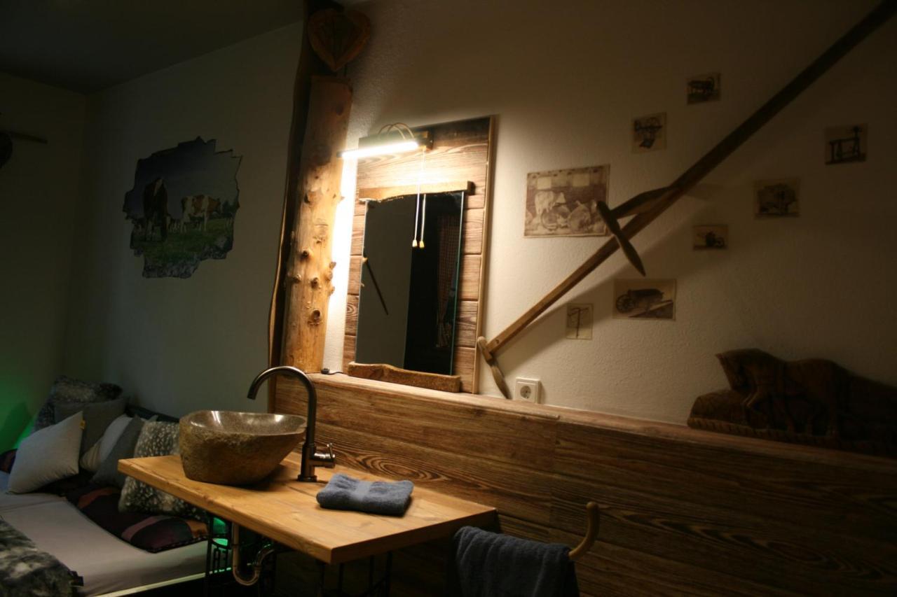 Krug'S Family Hostel Und Restaurant Weilheim in Oberbayern Exterior foto